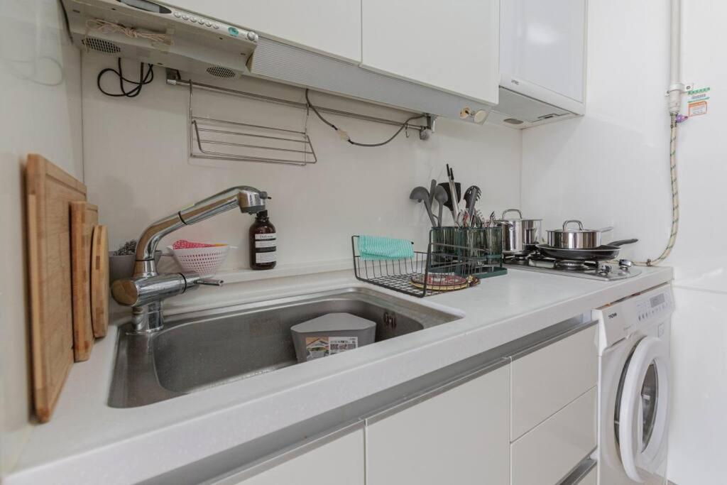 Mirae_stay 52 New Open 1 Queen + 2 Single Beds Apartment Seoul
