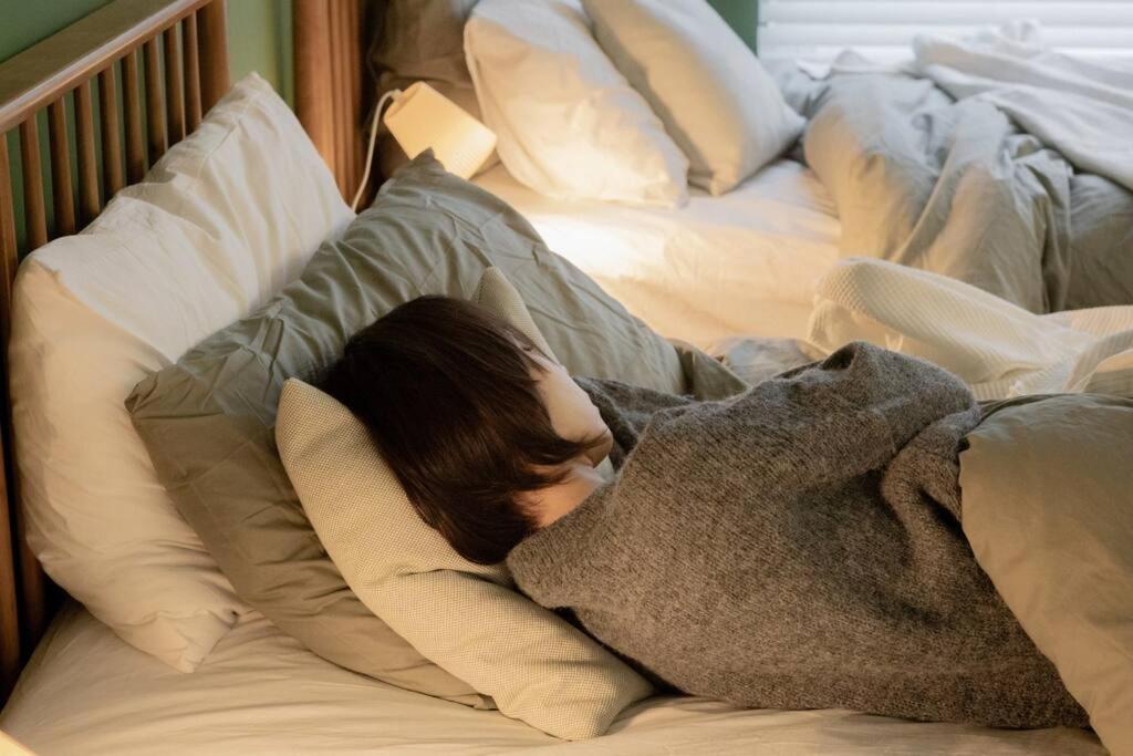 Mirae_stay 52 New Open 1 Queen + 2 Single Beds * Seoul